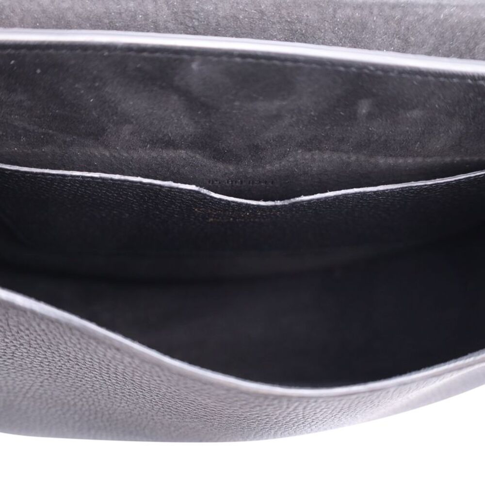 Dior Medium Grained Dior Bobby Bag in Black Calfskin Leather - Picture 3 of 10